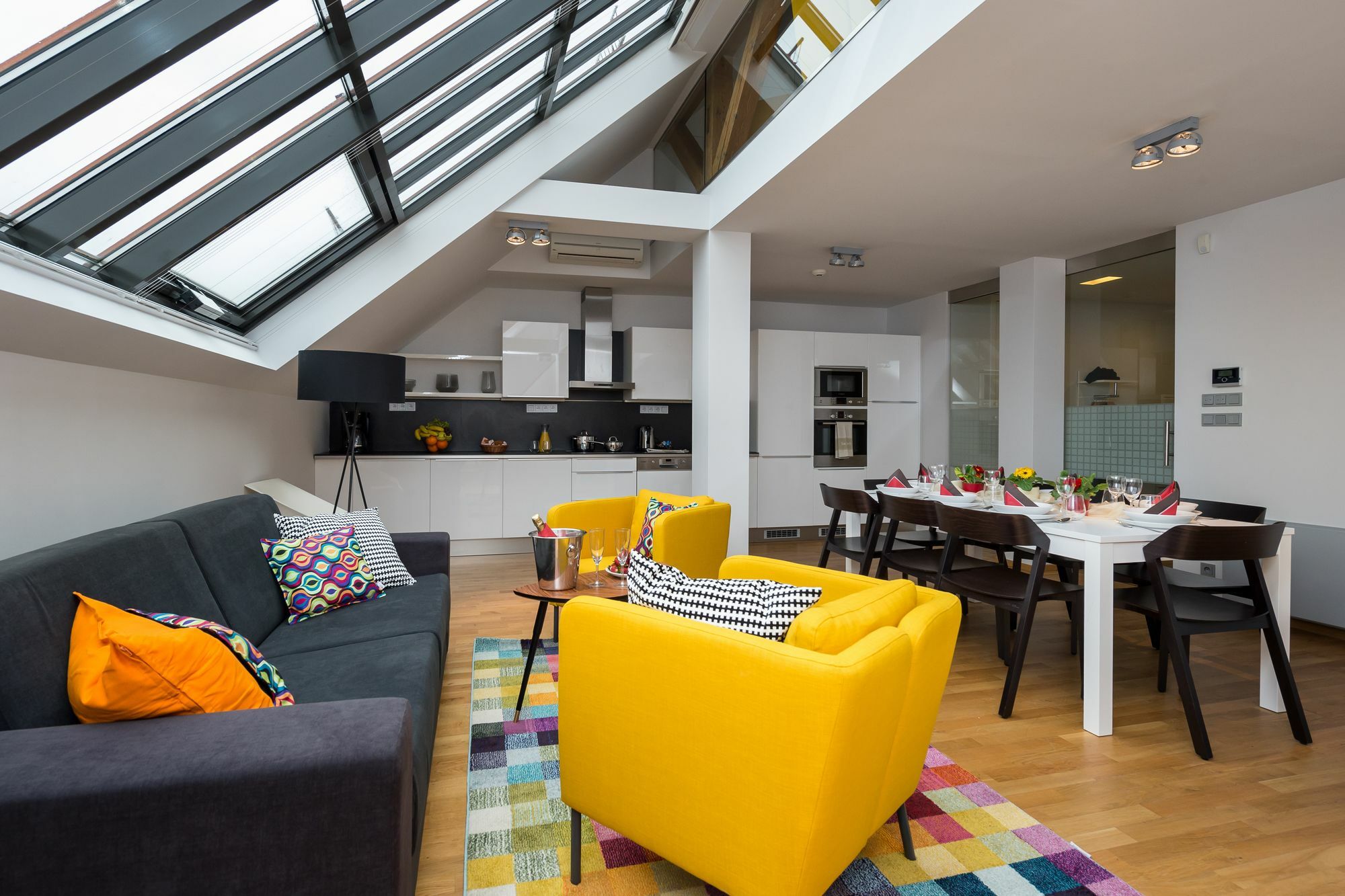 Empirent Rose Apartments Praha Eksteriør bilde