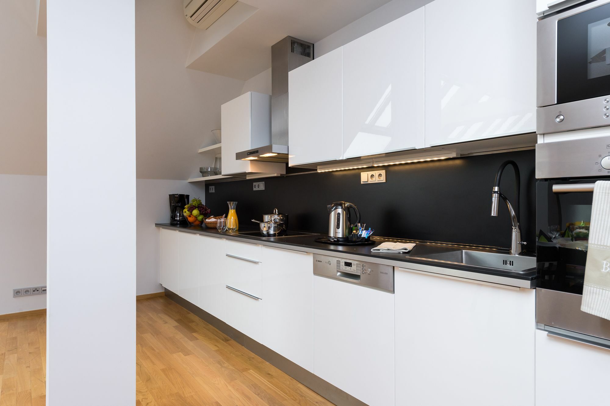 Empirent Rose Apartments Praha Eksteriør bilde